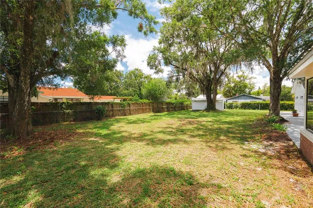 $650,000 | 1002 Friendship Lane, Lutz, FL 33548