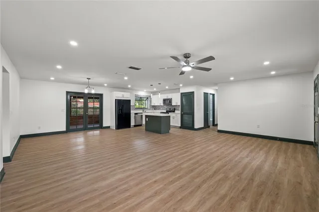 $650,000 | 1002 Friendship Lane, Lutz, FL 33548