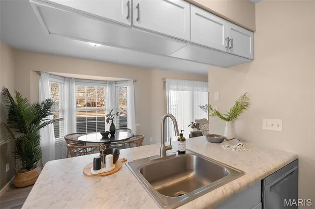 $150,000 | 1538 Surrey Lane, Unit A, St. Peters, MO 63304