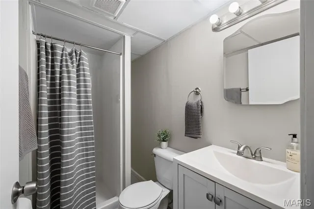 $150,000 | 1538 Surrey Lane, Unit A, St. Peters, MO 63304