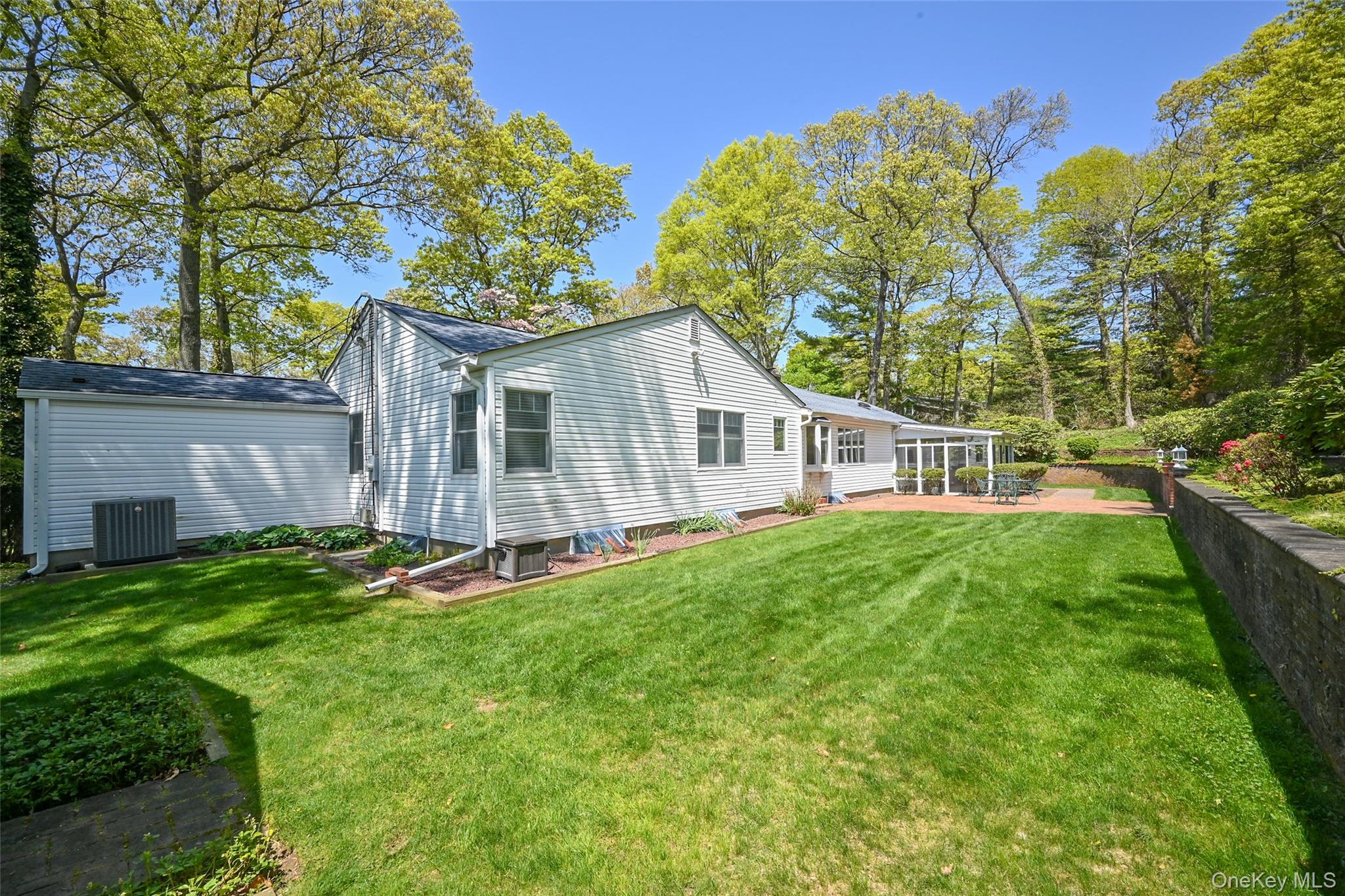 8 Roundabout Road Smithtown, NY 11787 - Photo 24 of 25