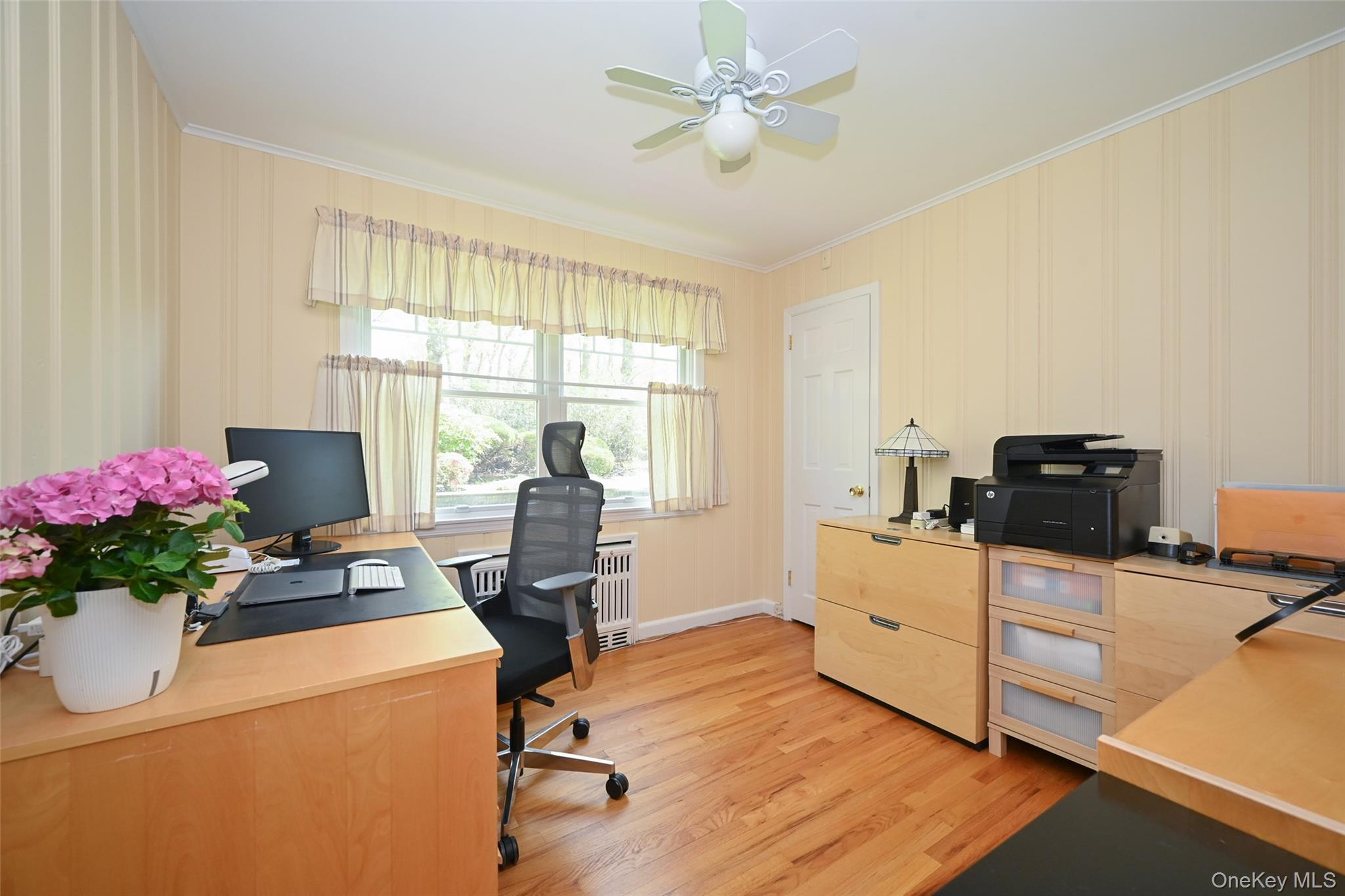 8 Roundabout Road Smithtown, NY 11787 - Photo 9 of 25