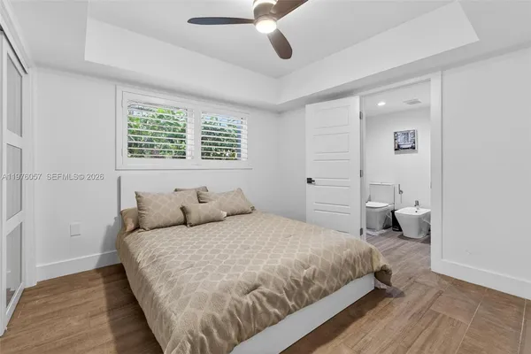 $8,999 | Central Gables, Coral Gables, FL 33134