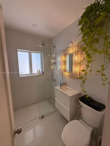 $500,000 | 1785 Calais Drive, Unit 8, Miami Beach, FL 33141