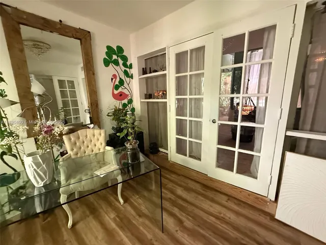 $500,000 | 1785 Calais Drive, Unit 8, Miami Beach, FL 33141