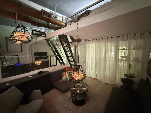 $500,000 | 1785 Calais Drive, Unit 8, Miami Beach, FL 33141