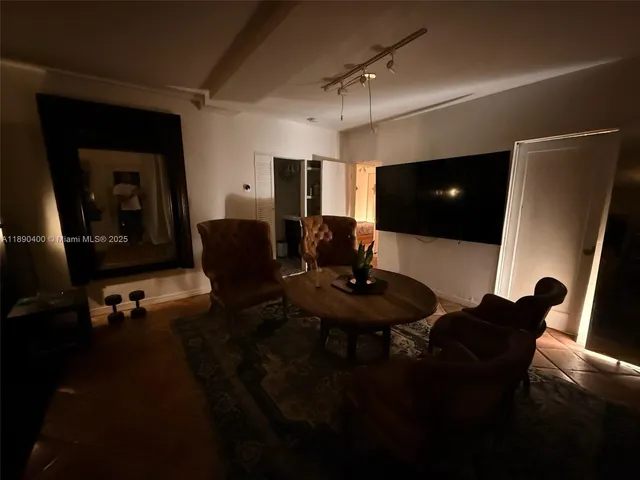 $500,000 | 1785 Calais Drive, Unit 8, Miami Beach, FL 33141