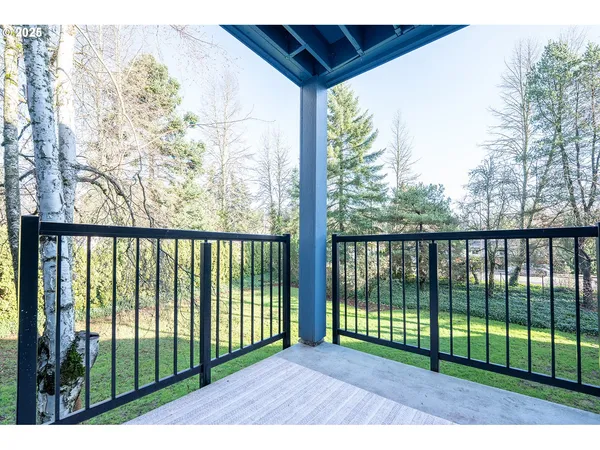 $260,000 | 8720 Southwest Tualatin Road, Unit 206, Tualatin, OR 97062