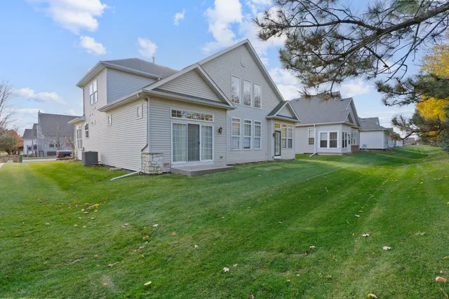 $434,000 | 3011 Haven Lane, Joliet, IL 60435