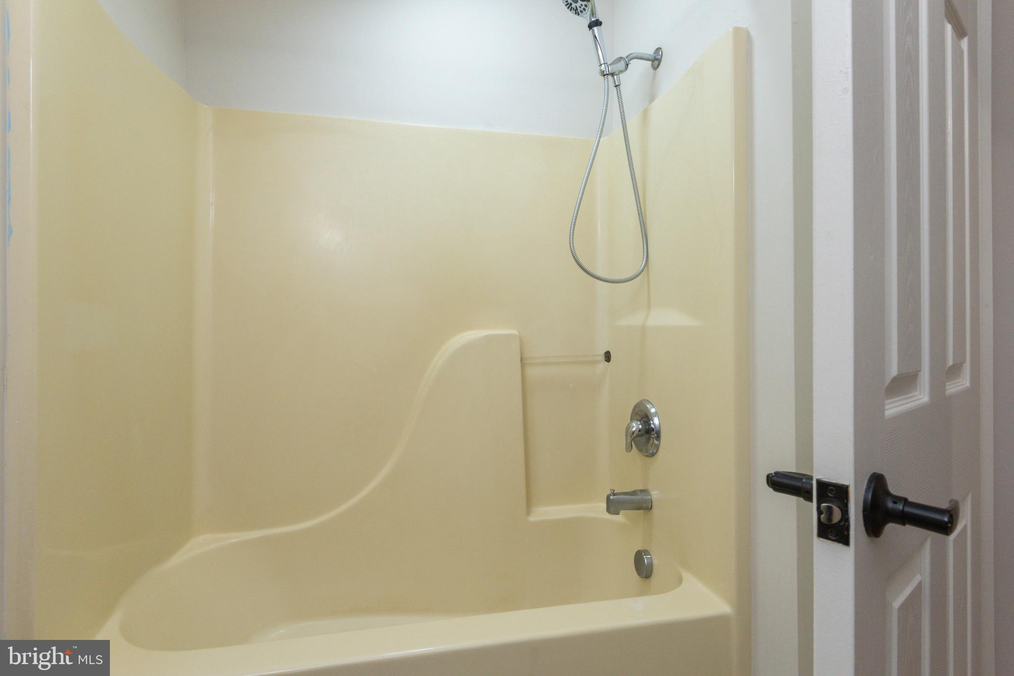 2870 Hambleton Road Riva, MD 21140 - Photo 16 of 28 Full bath