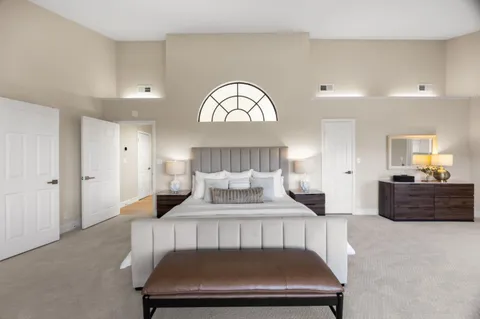 $4,588,000 | 135 Newton Drive, Burlingame, CA 94010