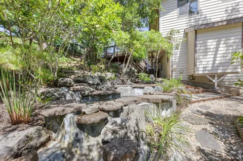 $4,588,000 | 135 Newton Drive, Burlingame, CA 94010