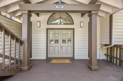 $4,588,000 | 135 Newton Drive, Burlingame, CA 94010