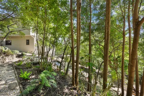 $4,588,000 | 135 Newton Drive, Burlingame, CA 94010