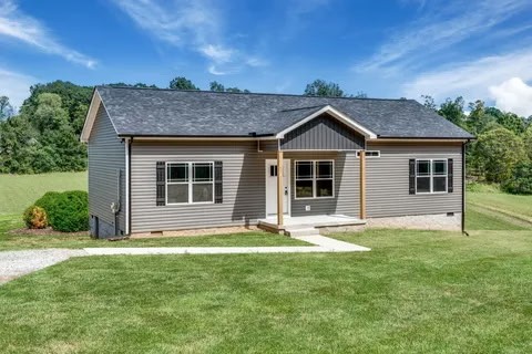 677 Steele Road Charlotte, TN 37036 - Photo 1 of 1