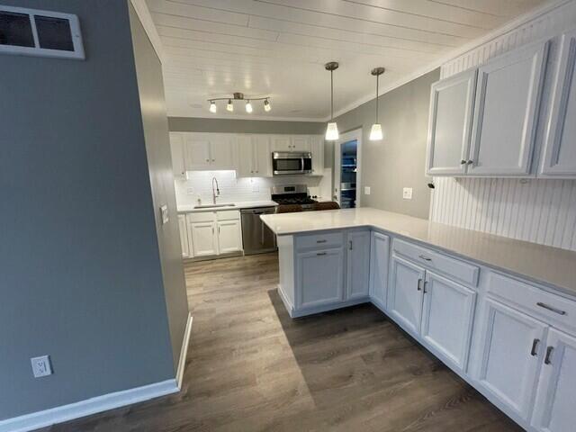27870 Reo Road, Unit A Grosse Ile, MI 48138 - Photo 19 of 40 REO 9