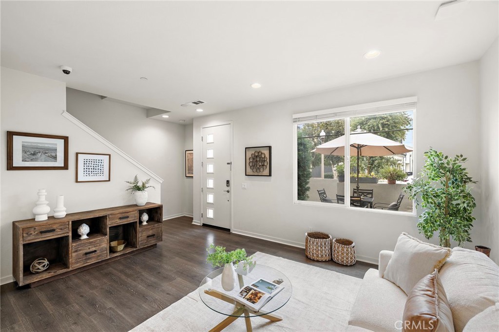 116 Epic Irvine, CA 92618 - Photo 4 of 25