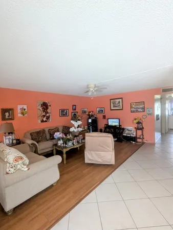 $100,000 | Undisclosed Address, West Palm Beach, FL 33417