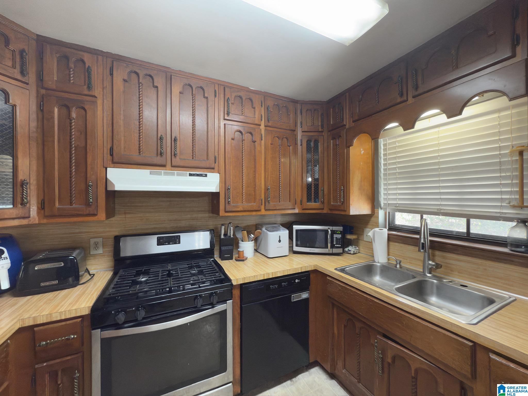 7508 15th Street Road Bessemer, AL 35023 - Photo 4 of 9
