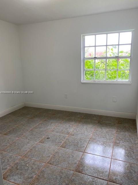 21086 Southwest 124th Ave Road Miami, FL 33177 - Photo 9 of 15 Gallery Image 9