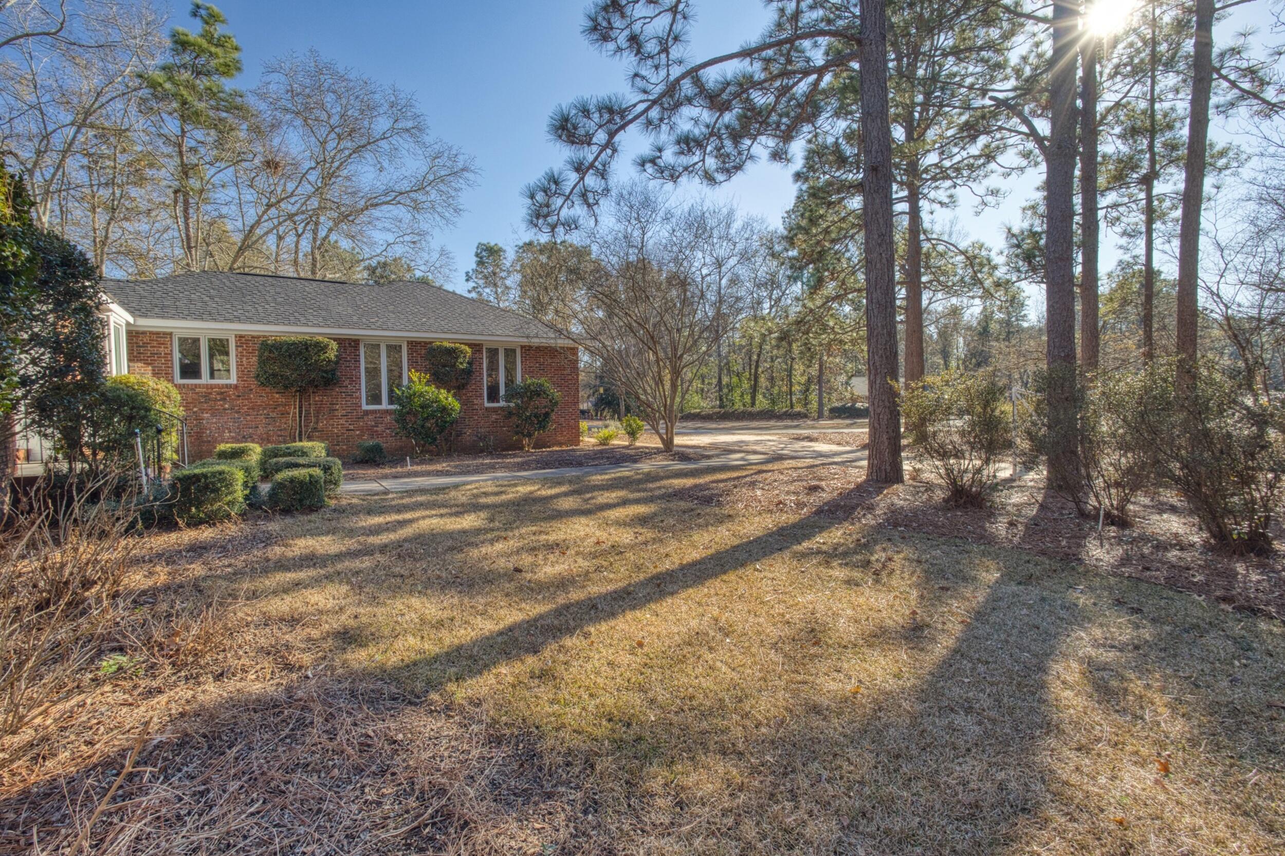 5 Huckleberry Court Aiken, SC 29803 - Photo 4 of 63 4_img_7010_hdr