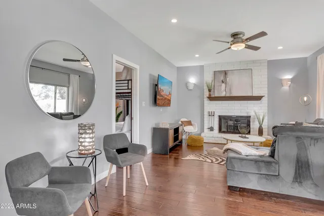 $20,000 | 14243 North 49th Street, Scottsdale, AZ 85254