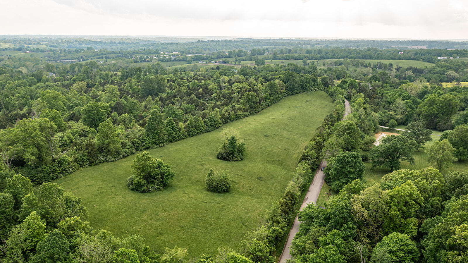 1079 Pumphouse Road Lawrenceburg, KY 40342 - Photo 17 of 20 .