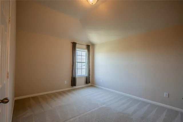 $3,600 | 2802 Silhouette Bay Drive, Pearland, TX 77584