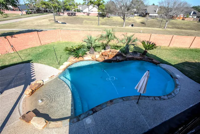 $3,600 | 2802 Silhouette Bay Drive, Pearland, TX 77584