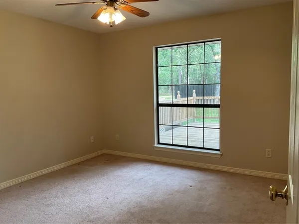 $290,000 | 195 Coral Gables, Trinity, TX 75862