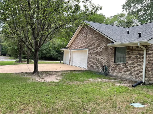 $290,000 | 195 Coral Gables, Trinity, TX 75862