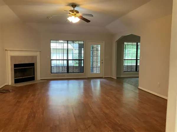 $290,000 | 195 Coral Gables, Trinity, TX 75862