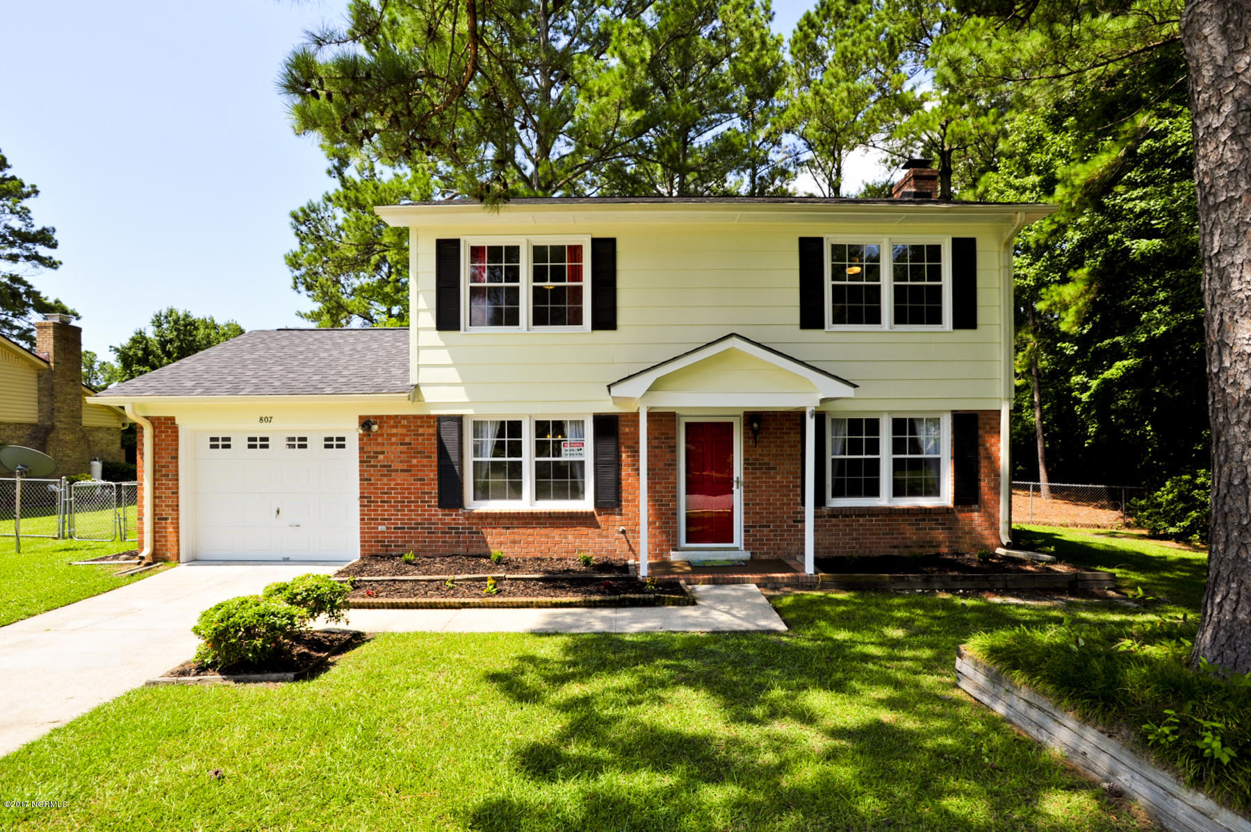 807 Shadowridge Road Jacksonville, NC 28546 - Photo 1 of 34 001 Frt