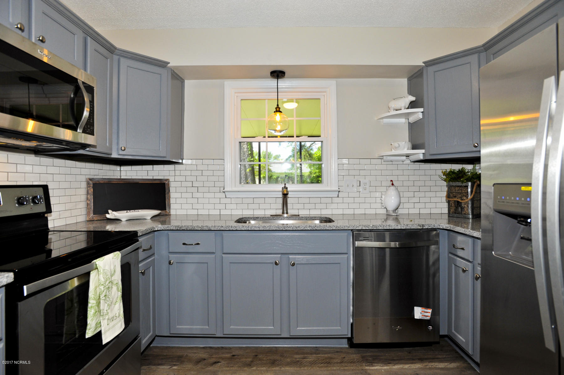 807 Shadowridge Road Jacksonville, NC 28546 - Photo 12 of 34 073 Kit