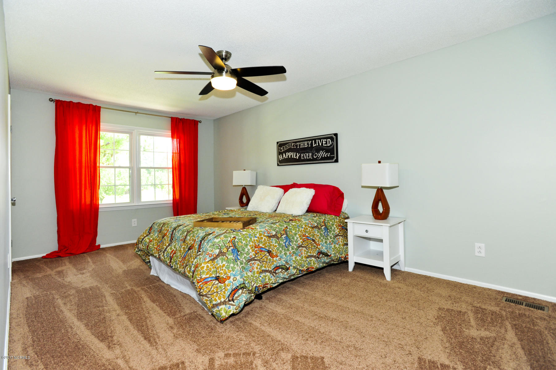 807 Shadowridge Road Jacksonville, NC 28546 - Photo 17 of 34 110 MBR