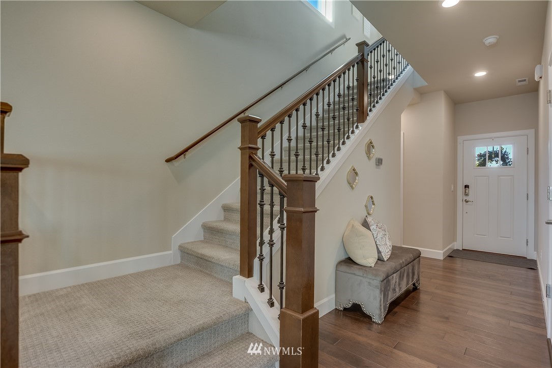 3912 174th Street Southeast Bothell, WA 98012 - Photo 3 of 25