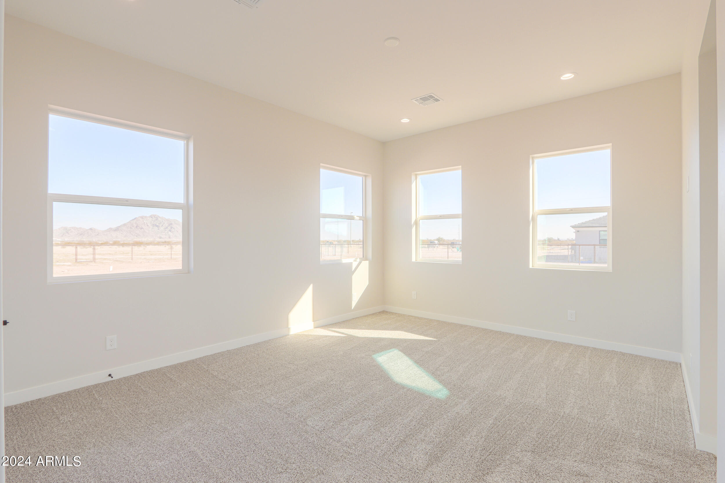 54446 West Quail Run Road Maricopa, AZ 85139 - Photo 19 of 43 29