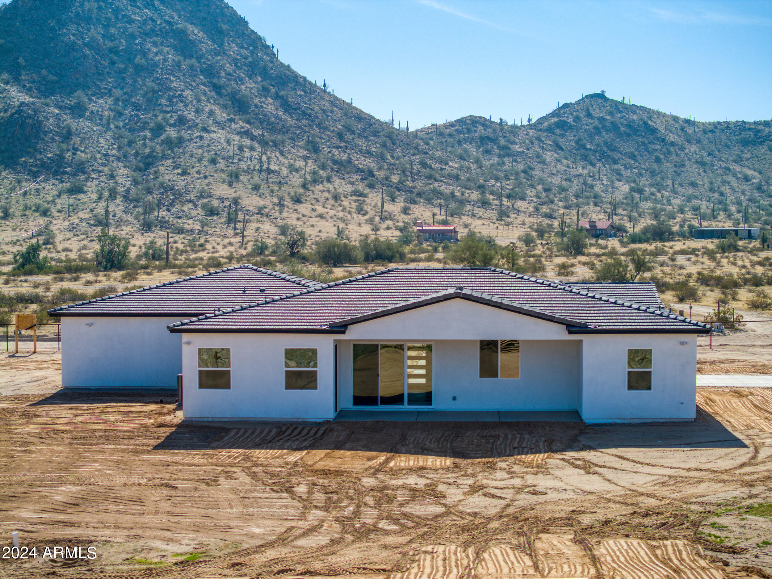 54446 West Quail Run Road Maricopa, AZ 85139 - Photo 3 of 43 58
