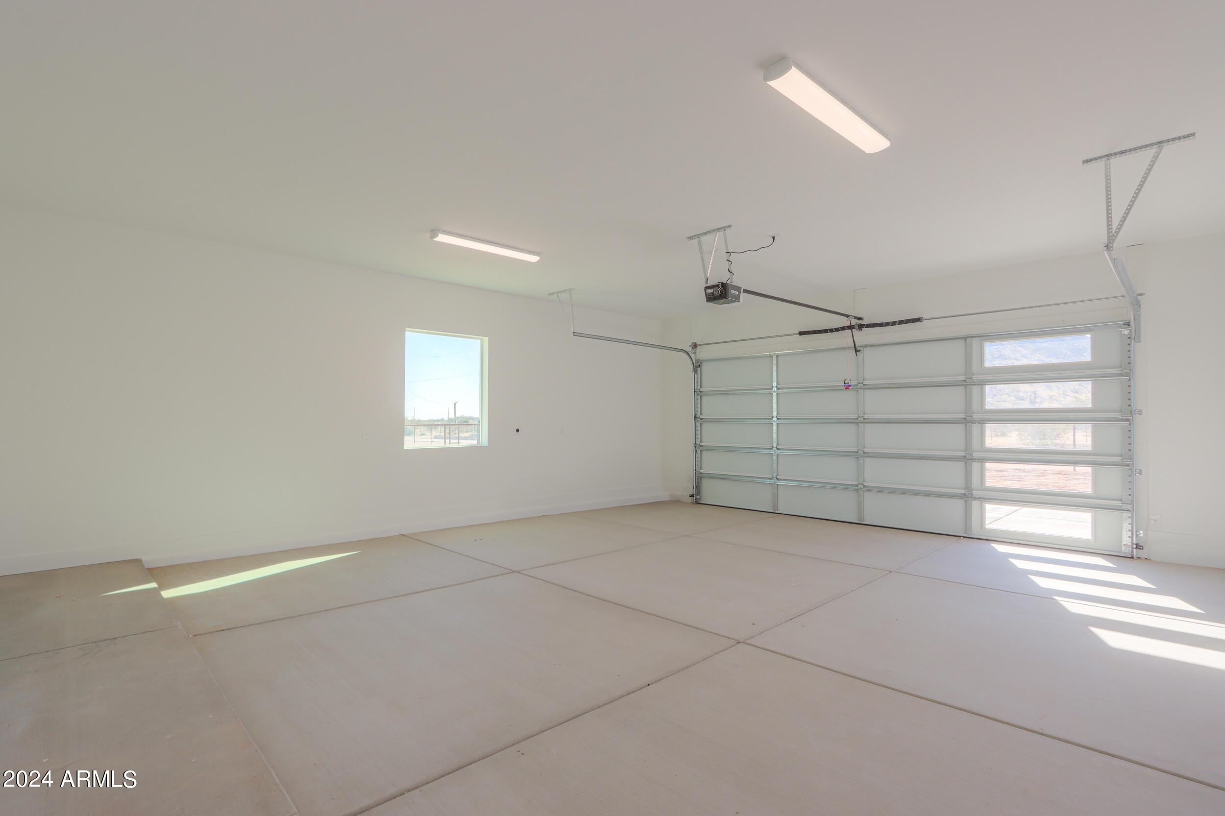 54446 West Quail Run Road Maricopa, AZ 85139 - Photo 35 of 43 48