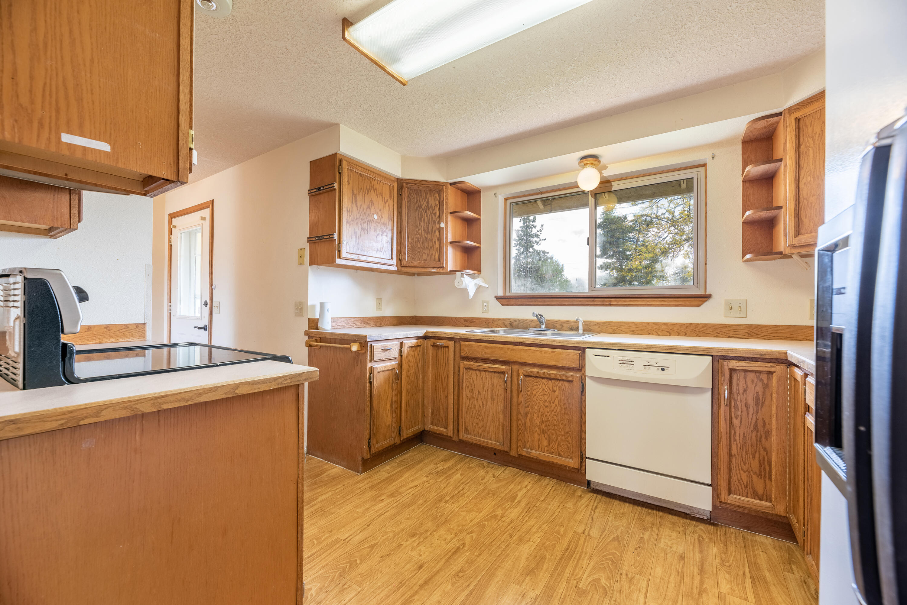 591 Martingale Road Prineville, OR 97754 - Photo 13 of 84 591NWMartingale-40