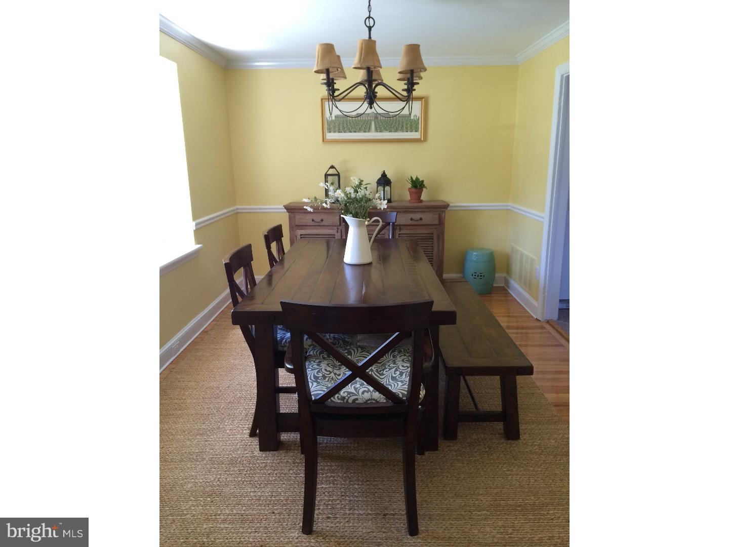 205 Pembroke Road Havertown, PA 19083 - Photo 5 of 17