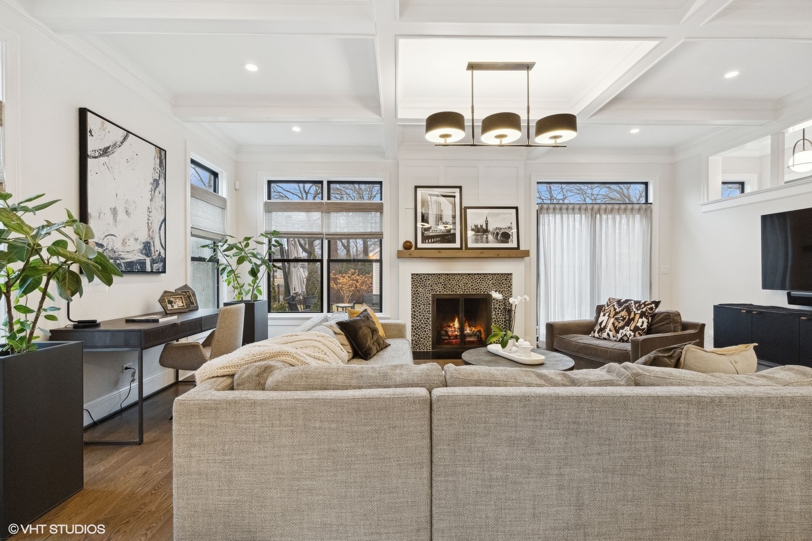 1401 Maple Avenue Wilmette, IL 60091 - Photo 7 of 46 a living room with furniture and a fireplace