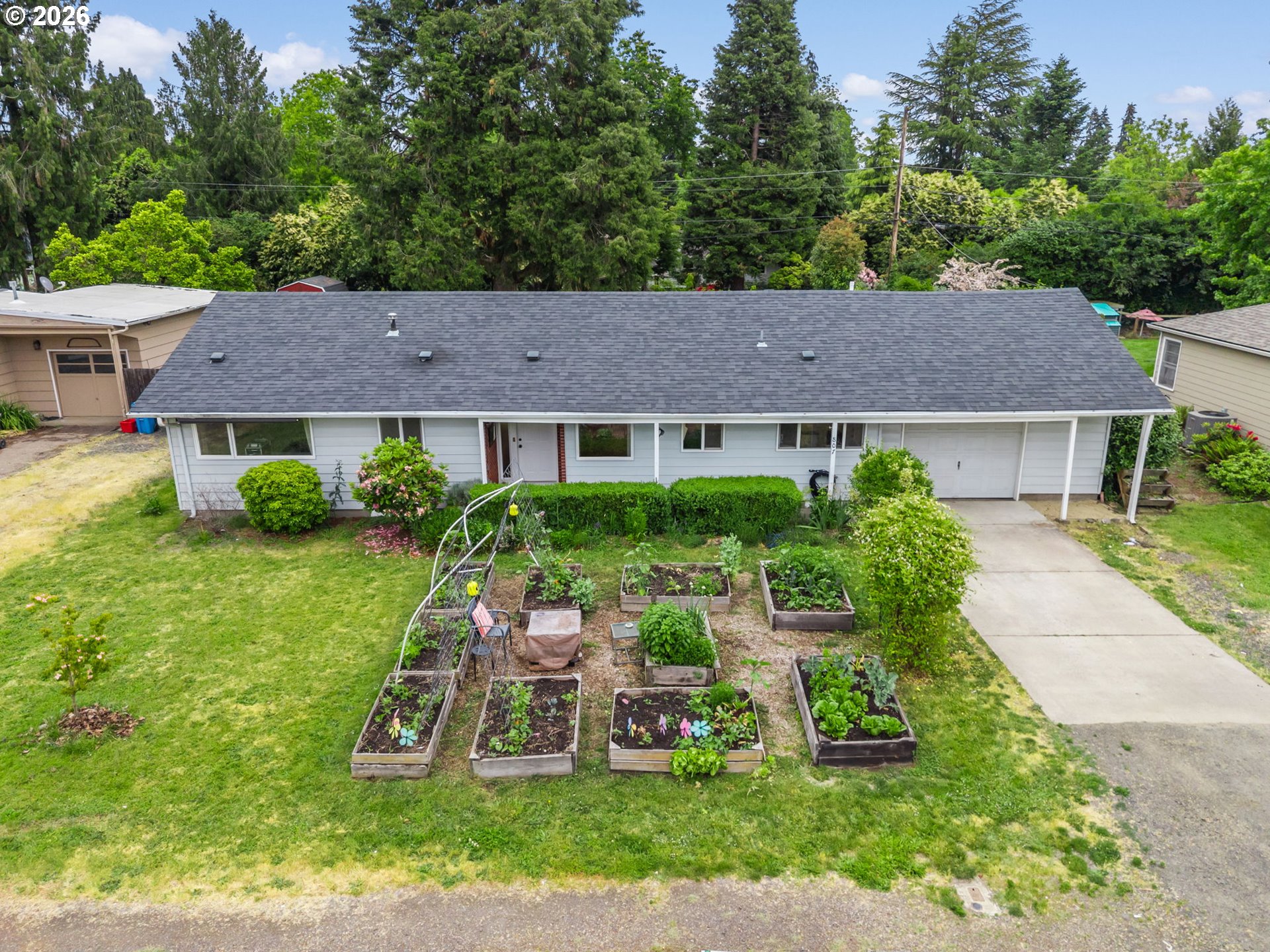 807 Vincent Street Eugene, OR 97401 - Photo 1 of 24