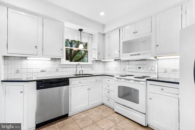 $649,900 | 2971 Street Road, Doylestown, PA 18902