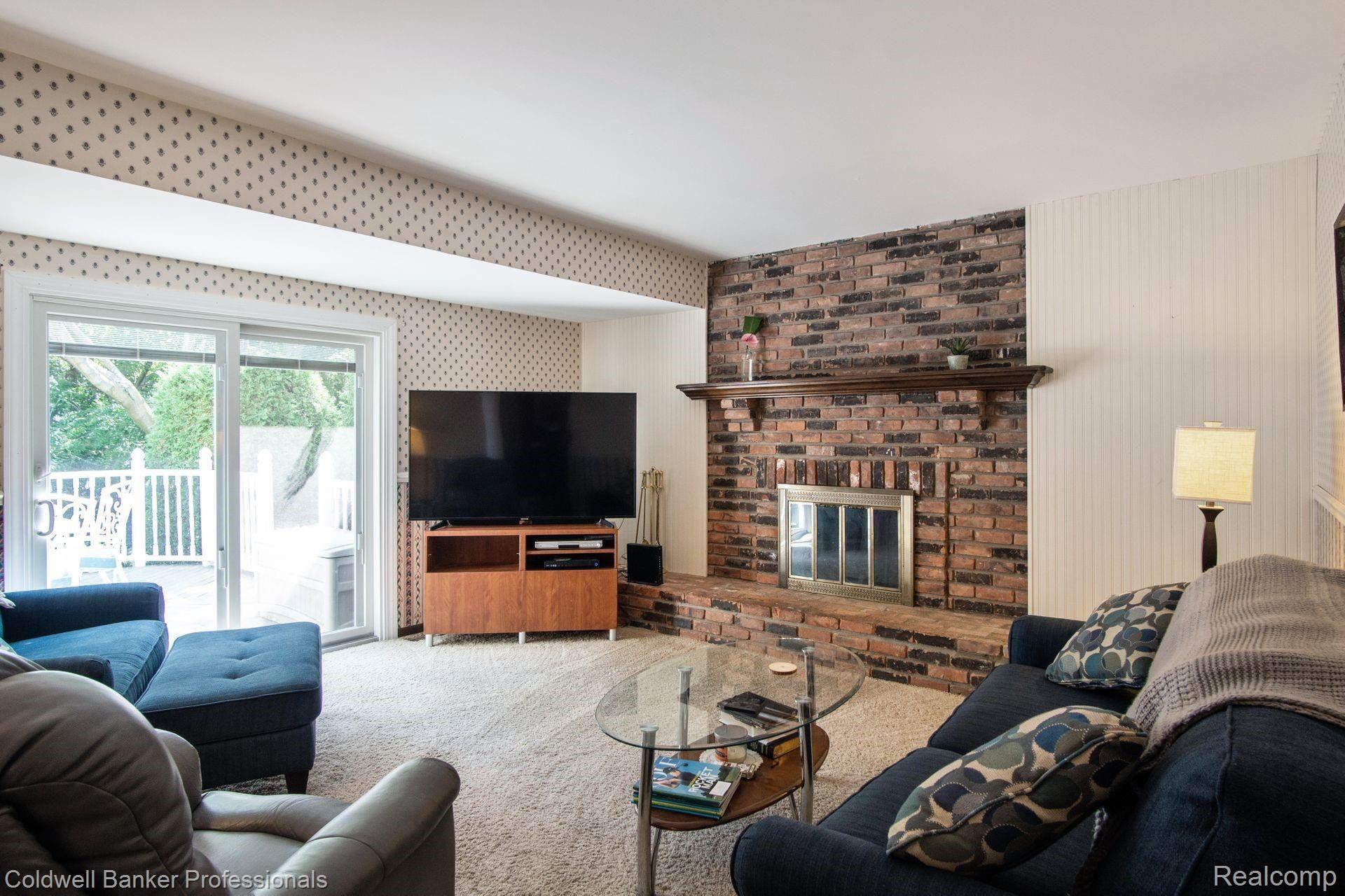 675 Worthington Road Canton, MI 48188 - Photo 10 of 25 10.jpg