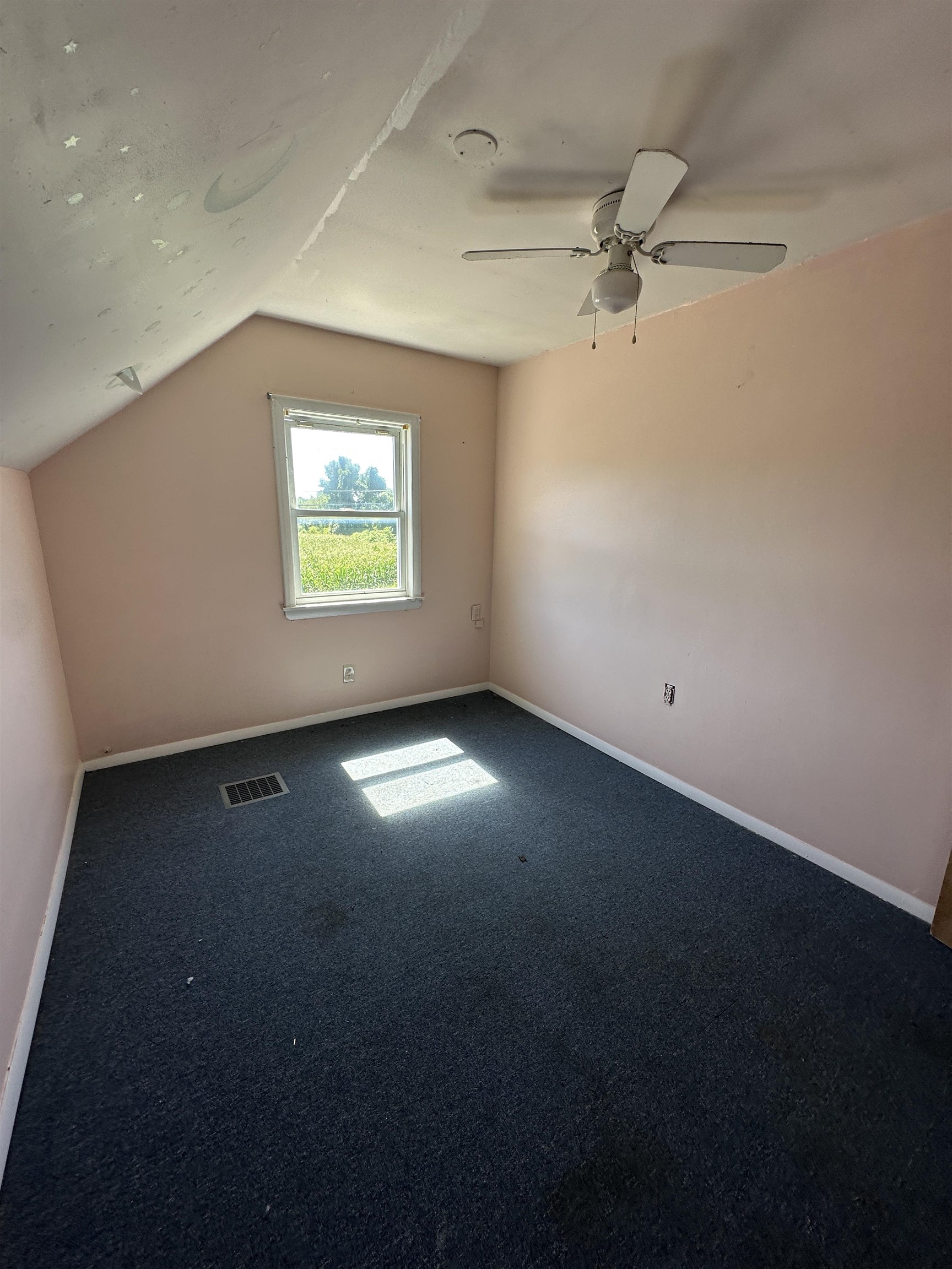 499 Lake Rd Street St. Albans, VT 05478 - Photo 23 of 33