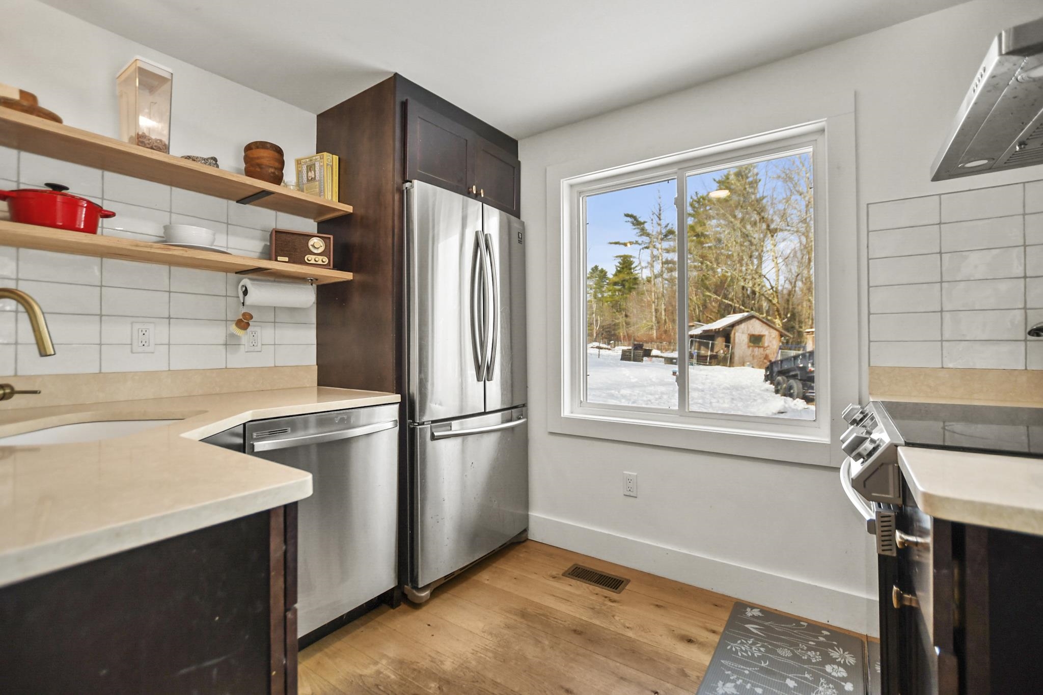 73 Chesham Road Dublin, NH 03455 - Photo 3 of 43
