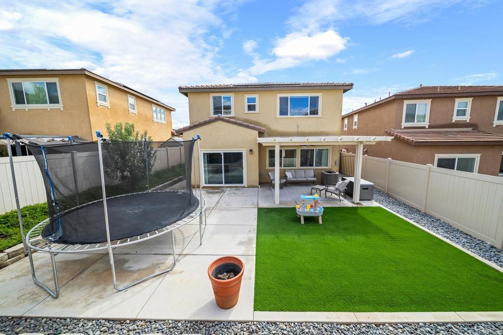 352 Misaki Way Fallbrook, CA 92028 - Photo 25 of 68