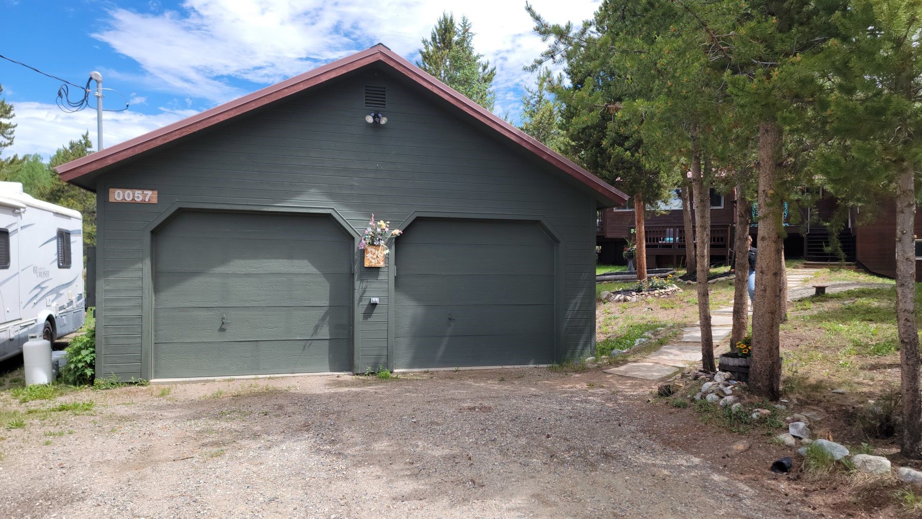 57 L Road Silverthorne, CO 80498 - Photo 37 of 38 View of garage