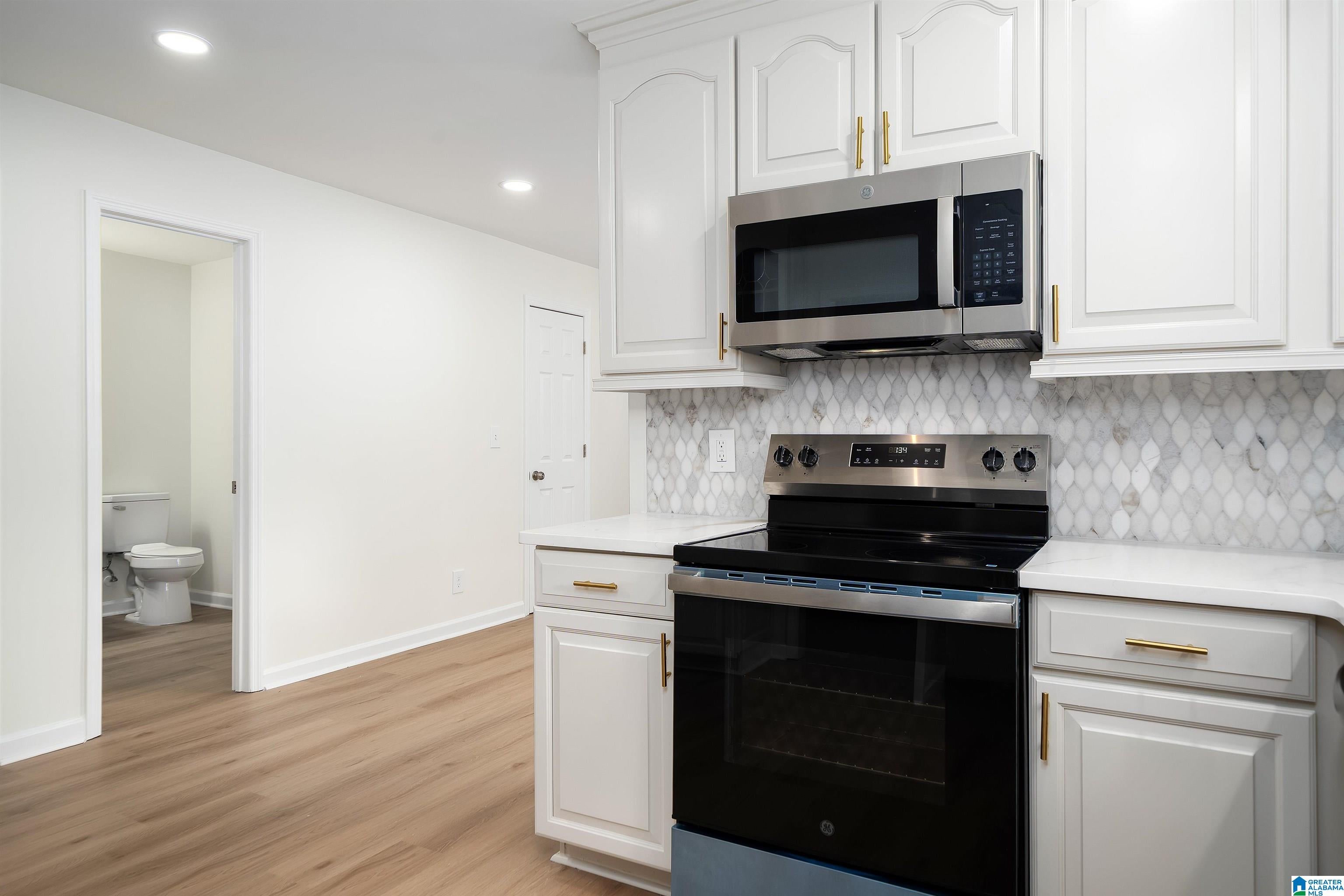 2701 Eastern Valley Road Leeds, AL 35094 - Photo 16 of 61 Gallery Image 16